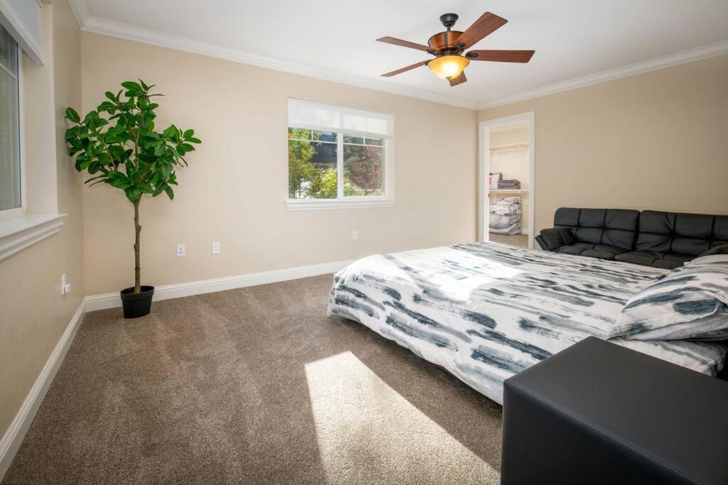New Luxury Lake House In Pine Mountain Lake Close To Yosemite! Perfect For All Seasons! Great For Retreats, Getaways, Celebrations, And More! グローヴランド エクステリア 写真