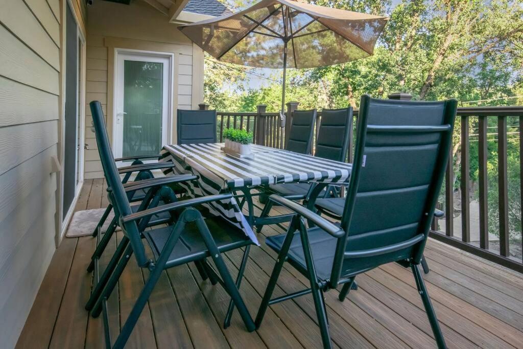 New Luxury Lake House In Pine Mountain Lake Close To Yosemite! Perfect For All Seasons! Great For Retreats, Getaways, Celebrations, And More! グローヴランド エクステリア 写真