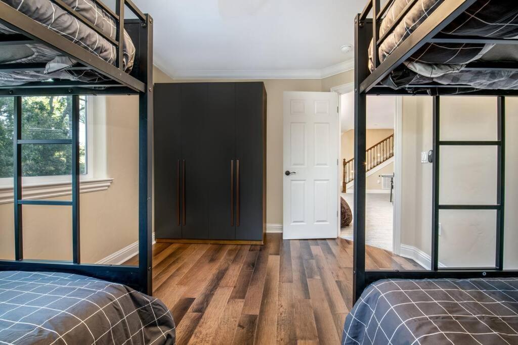 New Luxury Lake House In Pine Mountain Lake Close To Yosemite! Perfect For All Seasons! Great For Retreats, Getaways, Celebrations, And More! グローヴランド エクステリア 写真