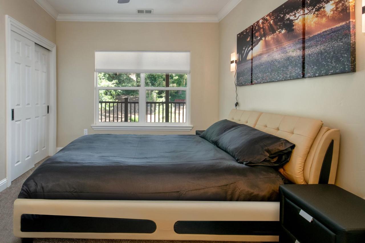 New Luxury Lake House In Pine Mountain Lake Close To Yosemite! Perfect For All Seasons! Great For Retreats, Getaways, Celebrations, And More! グローヴランド エクステリア 写真